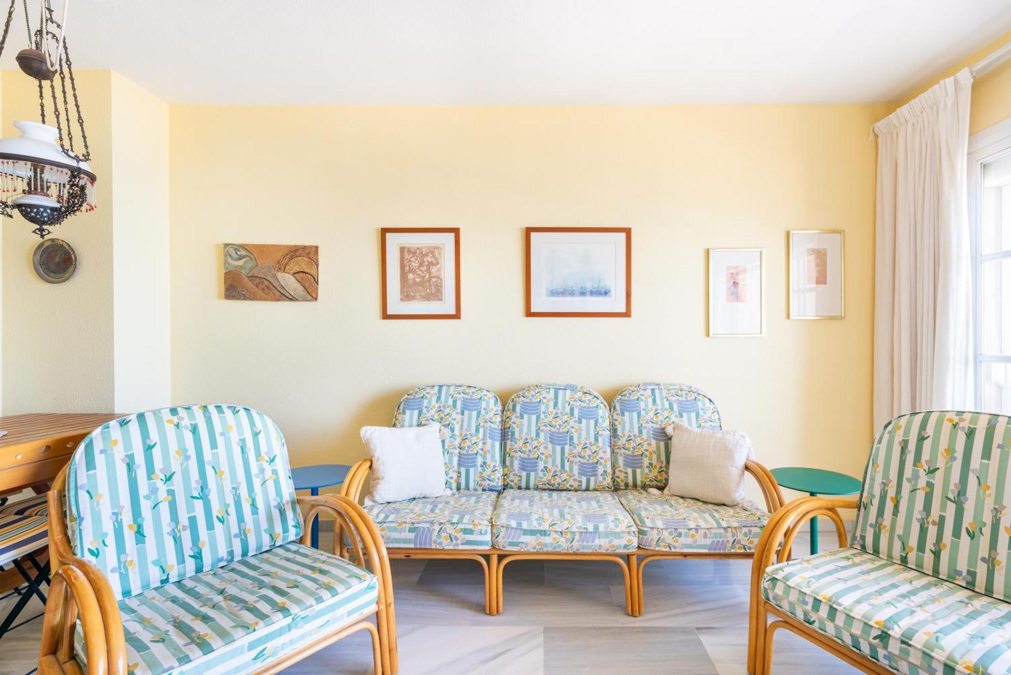 Wintowinrentals 1ª Linea De Playa, Parking Y Wifi Rincon de la Victoria
