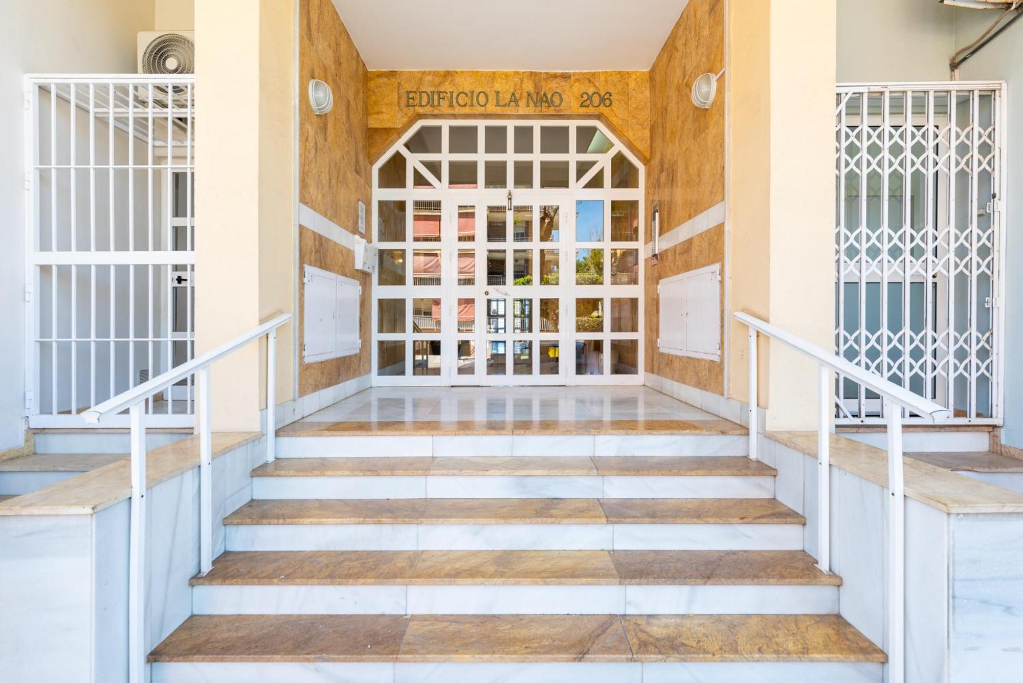 Wintowinrentals 1ª Linea De Playa, Parking Y Wifi Apartment *