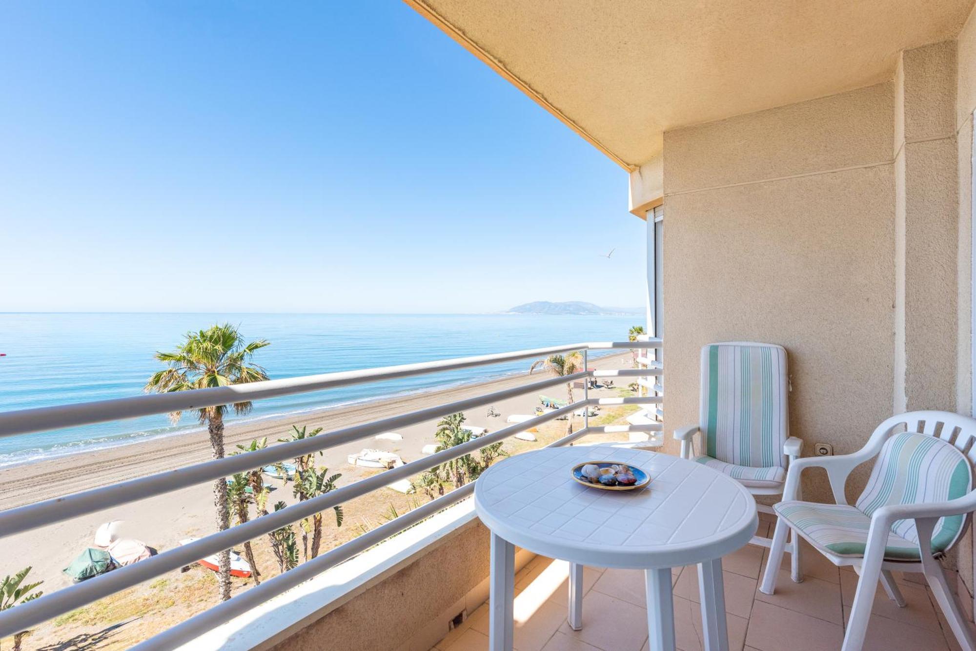 Wintowinrentals 1ª Linea De Playa, Parking Y Wifi Apartment