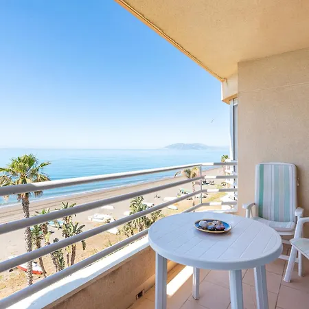 Wintowinrentals 1ª Linea De Playa, Parking Y Wifi Rincon de la Victoria Exterior photo