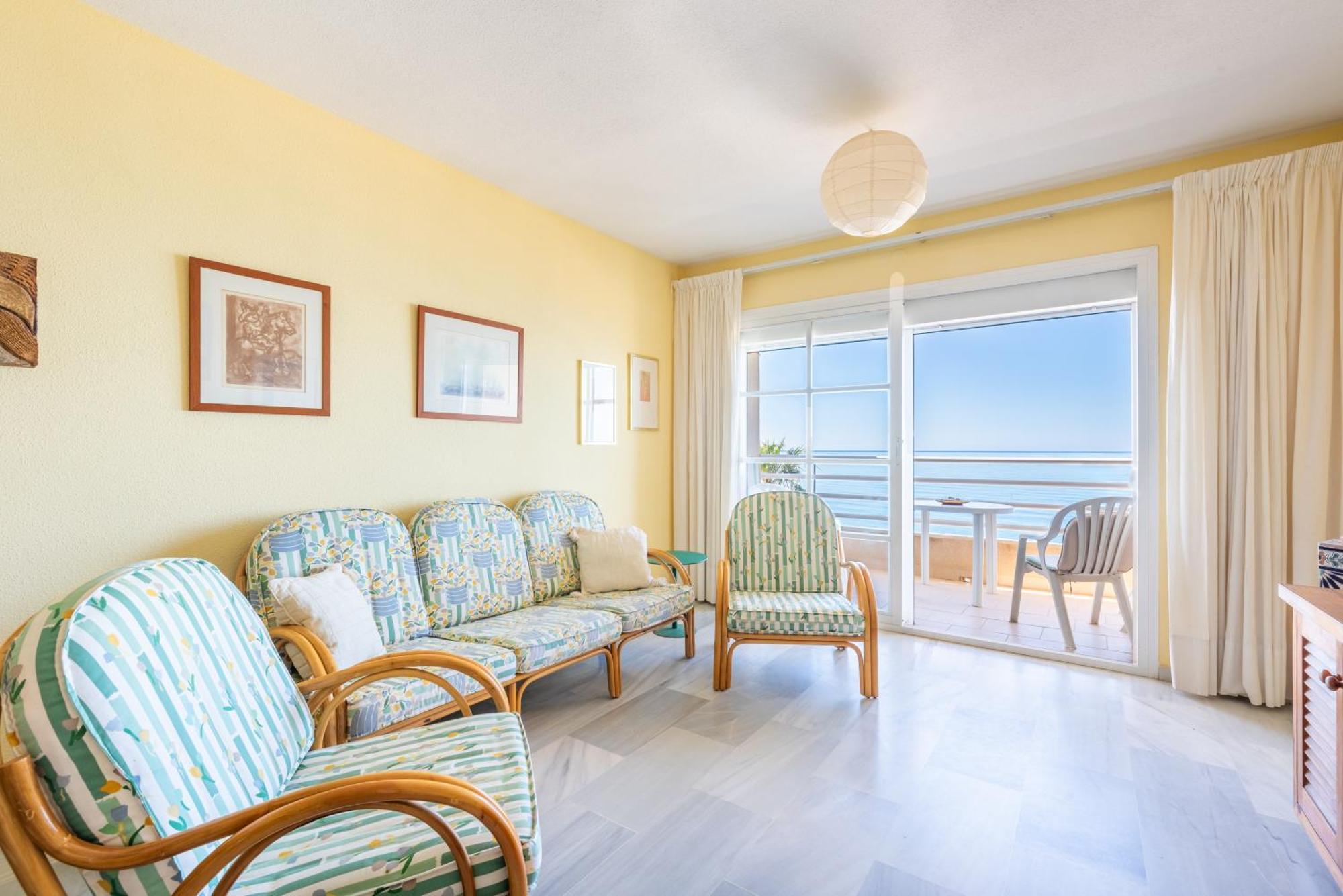 Wintowinrentals 1ª Linea De Playa, Parking Y Wifi Appartement